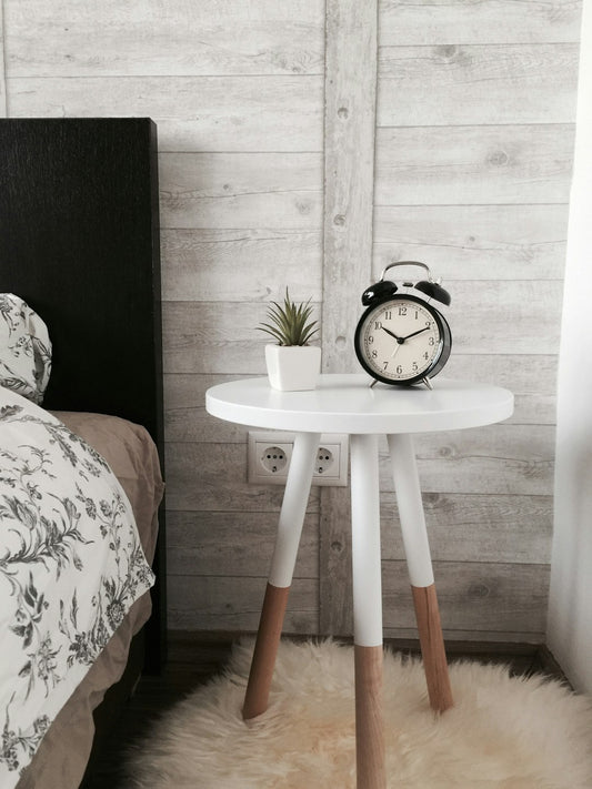 Unraveling the Mystery: Understanding the Changes in Sleep Patterns with Age
