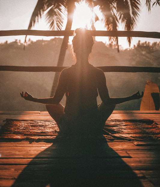 Discover the Power of Alternative Therapies for Healthy Aging