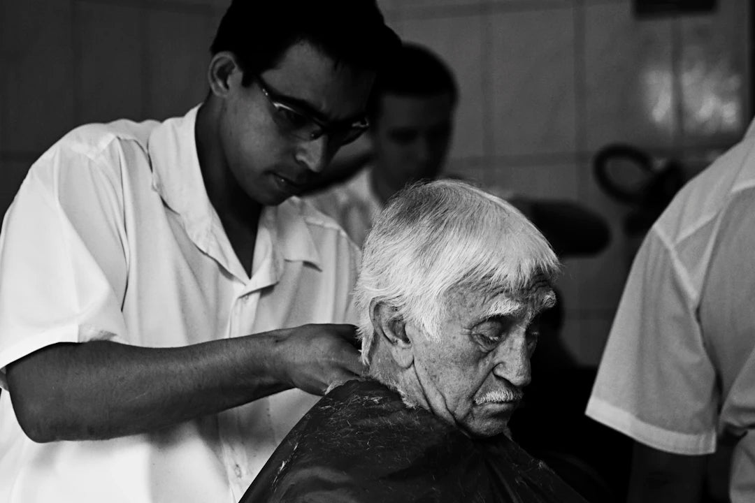Essential Grooming and Self-Care Tips for Seniors